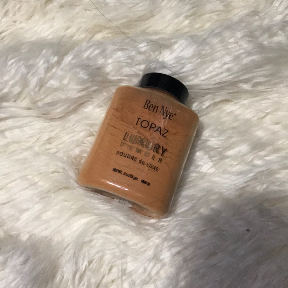 Ben nye luxury powder